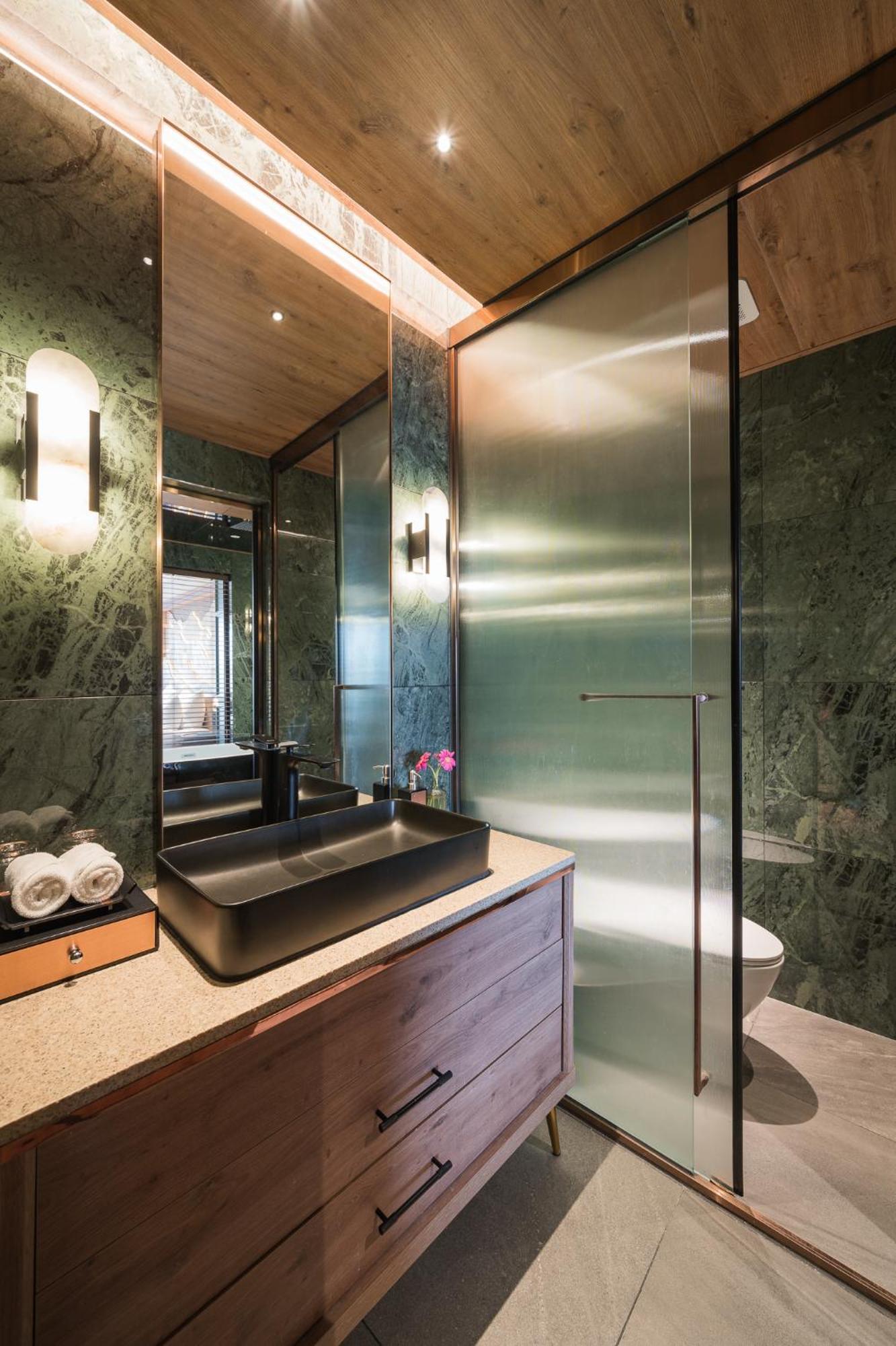La Passion Premium Cau Go Hotel Hanoi Buitenkant foto