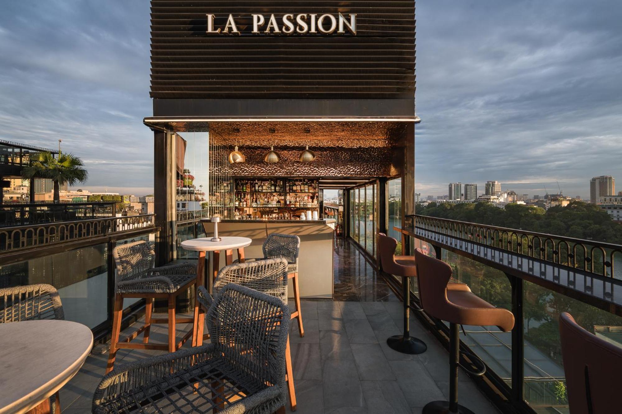 La Passion Premium Cau Go Hotel Hanoi Buitenkant foto